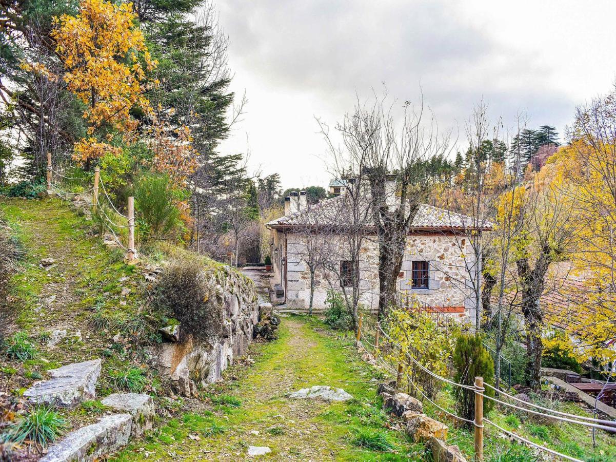 Posada Pena Pintada By Vivere Stays Cercedilla Exterior photo